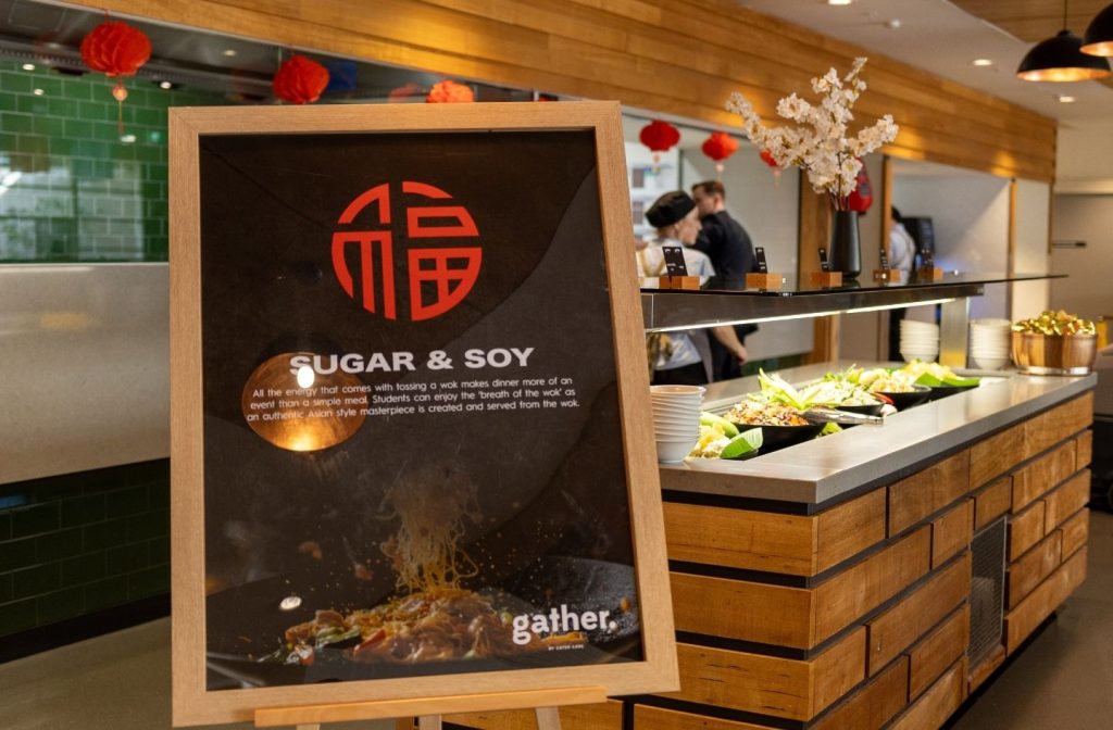 education-catering-theme-experience